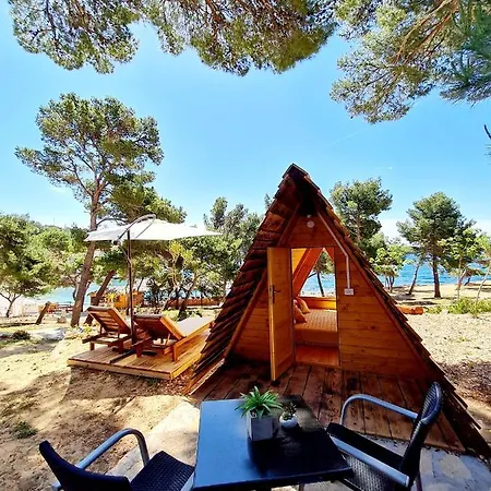 Κάμπινγκ Camping Resort Mala-Milna